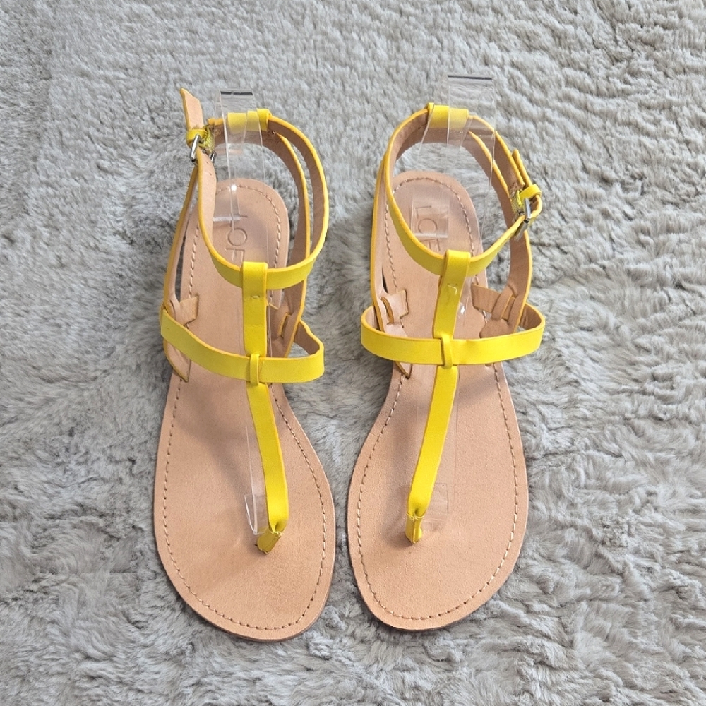 Loft Yellow thong ankle Strappy Sandals size 9